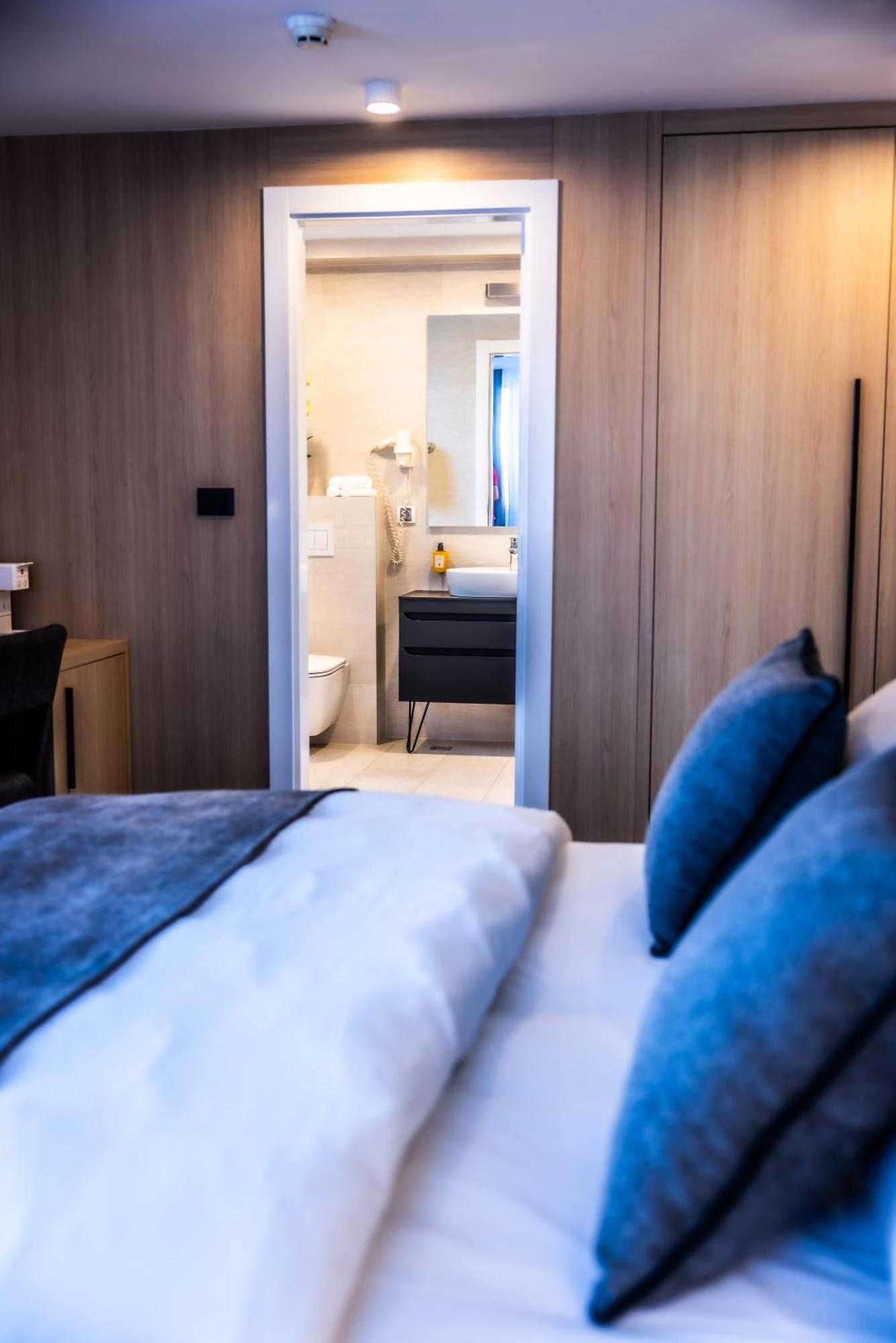 Apeiro City Avant-Garde Hotel Sarajevo Luaran gambar